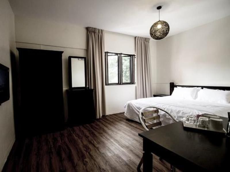 8 Boutique By The Sea Hotel Tanjung Tokong Kültér fotó