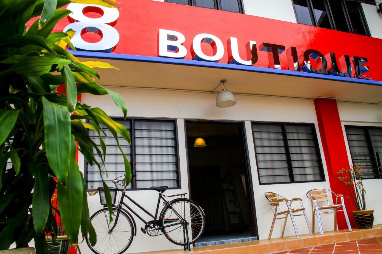 8 Boutique By The Sea Hotel Tanjung Tokong Kültér fotó